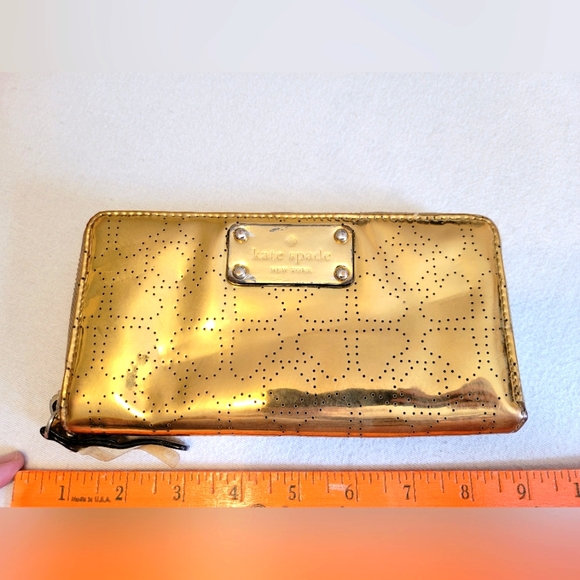 Kate Space Gold Heart Wallet - Picture 1 of 4
